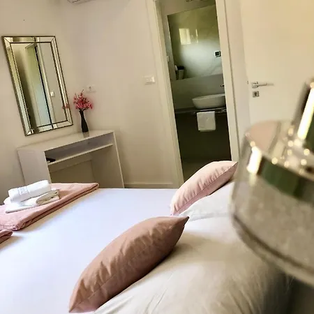 Alojamento de Acomodação e Pequeno-almoço Chamberlain Milna (Hvar)