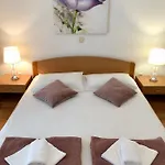 Chamberlain Bed & Breakfast Milna (Hvar)