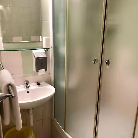 Chamberlain Nocleg ze śniadaniem