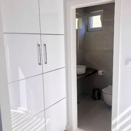 Chamberlain Nocleg ze śniadaniem 3*