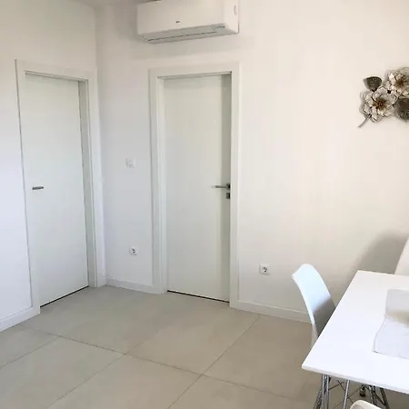 Chamberlain 3* Milna (Hvar)