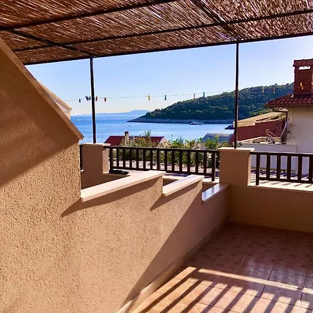 Chamberlain Milna (Hvar)