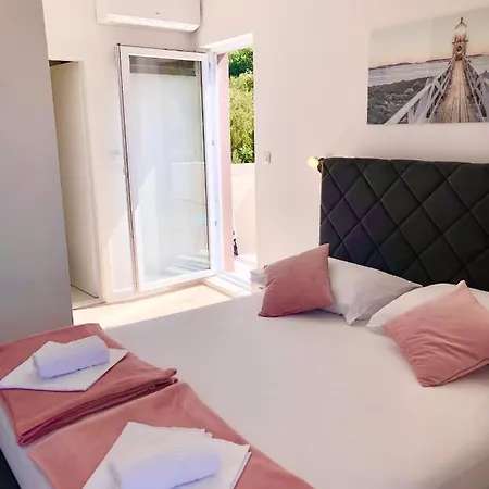 Chamberlain Milna (Hvar)