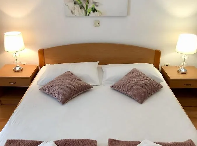 Chamberlain Bed and Breakfast Μίλνα